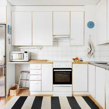2ndhomes Cozy 1br City With Sauna & Balcony Apartment *