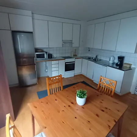 Appartamento 2ndhomes Cozy 1br With Sauna & Balcony