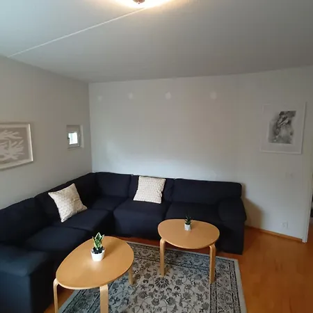 Appartamento 2ndhomes Cozy 1br With Sauna & Balcony *